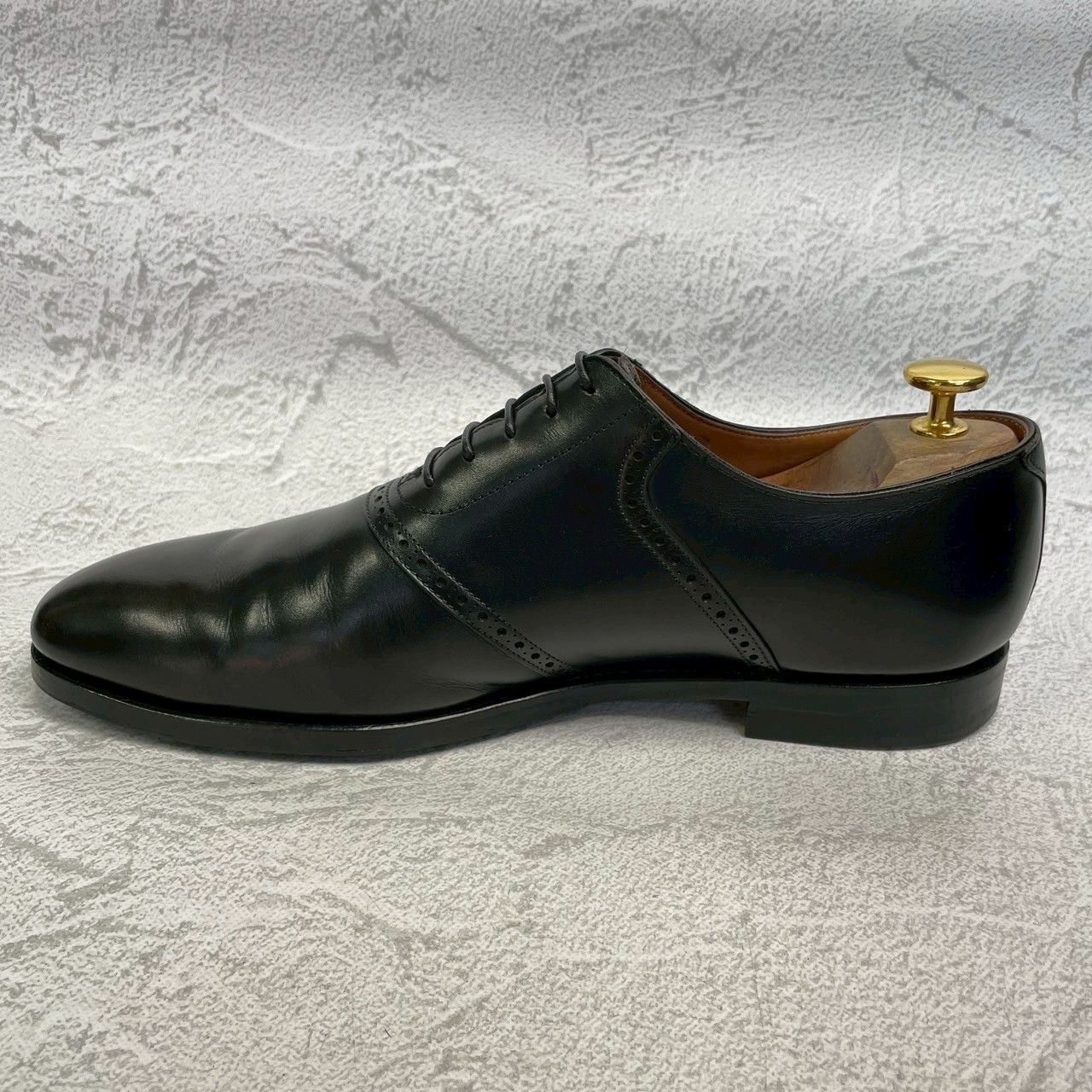 【良品 リフト交換済み】CROCKETT&JONES クロケットアンドジョーンズ MEDWAY メドウェイ プレーン 内羽根 サドル ブローグ UK8 / 26.5cm【W3357】