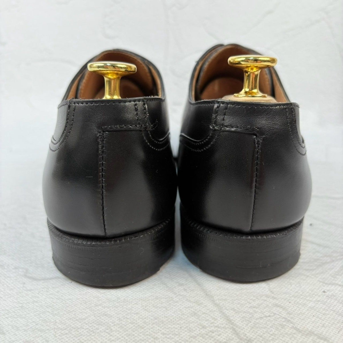 Crockett&Jones クロケットアンドジョーンズ｜Vチップ｜外羽根 ブラック UK6F / 24.5cm 317ラスト ヒドゥンチャネル 英国製 美品 W3210