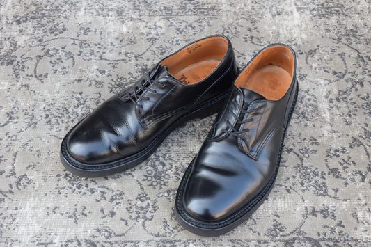 【リフト交換済み】Tricker’s トリッカーズ M7060 Kendal ケンダル プレーン 外羽根 4アイレット 黒 ブラック UK8 / 26.5cm【W3377】