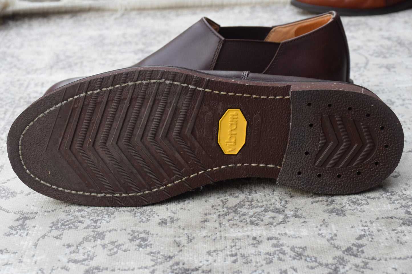 【極美品】Danner ダナー CARMAN カーマン D212111 サイドゴア ショートカット 濃茶 ダークブラウン US8.5 / 26.5cm【W3395】