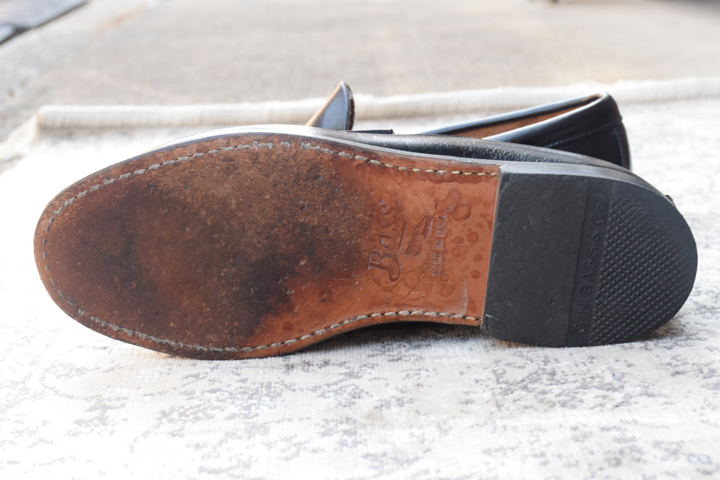 【良品】G.H.BASS ジーエイチバス Logan ローガン コインローファー ハーフサドル 90年代 USA製 黒 ブラック US8 / 26.0cm【W3382】