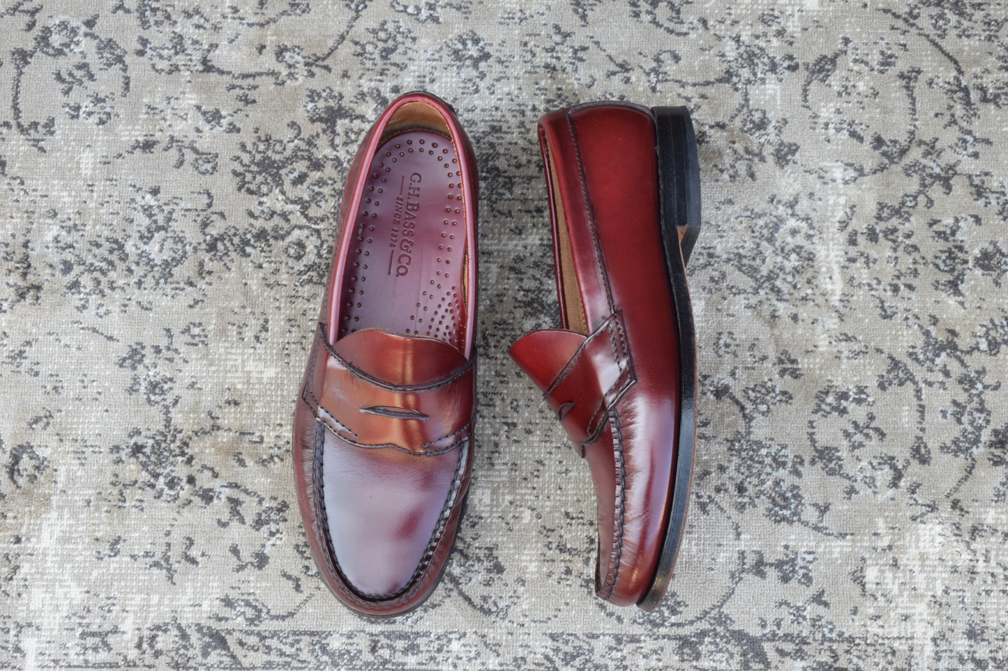 【美品】G.H.BASS ジーエイチバス Logan ローガン ハーフサドル コインローファー 赤茶 バーガンディ 90年代 USA製 US8 / 26.0cm【W3383】