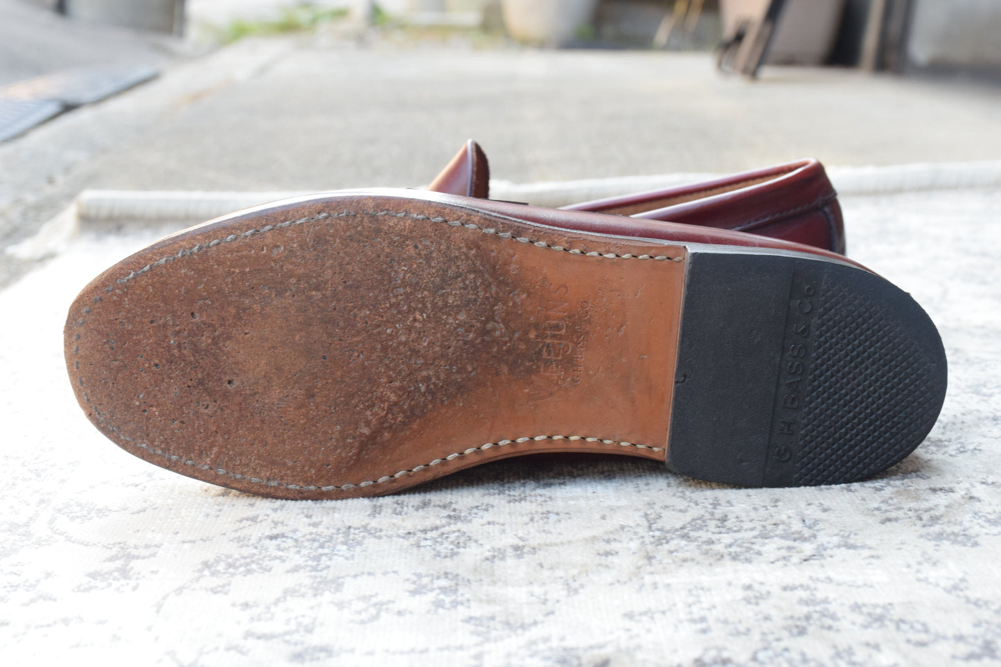 【美品】G.H.BASS ジーエイチバス Logan ローガン ハーフサドル コインローファー 赤茶 バーガンディ 90年代 USA製 US8 / 26.0cm【W3383】