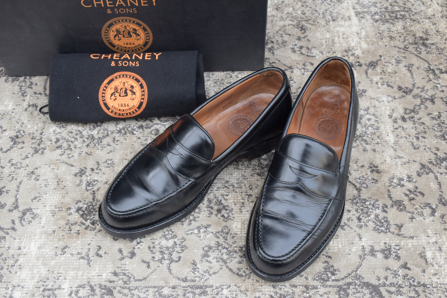 【リフト交換済み】JOSEPH CHEANEY&SONS ジョセフチーニーアンドサンズ HUDSON ハドソン コインローファー ハーフサドル 黒 ブラック UK6 / 24.5〜25.0cm【W3402】