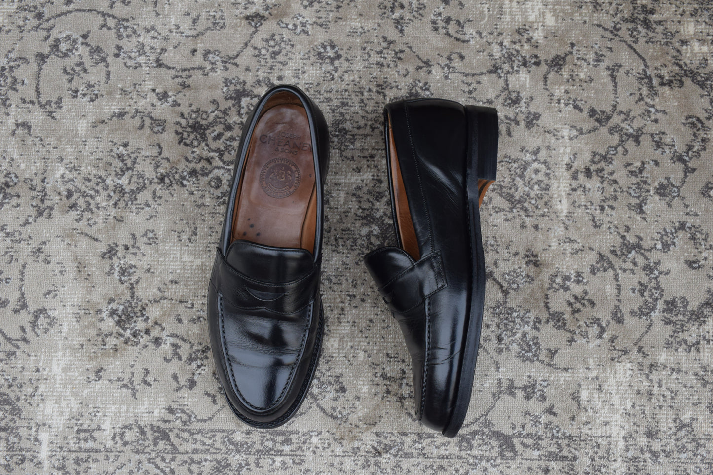 【リフト交換済み】JOSEPH CHEANEY&SONS ジョセフチーニーアンドサンズ HUDSON ハドソン コインローファー ハーフサドル 黒 ブラック UK6 / 24.5〜25.0cm【W3402】