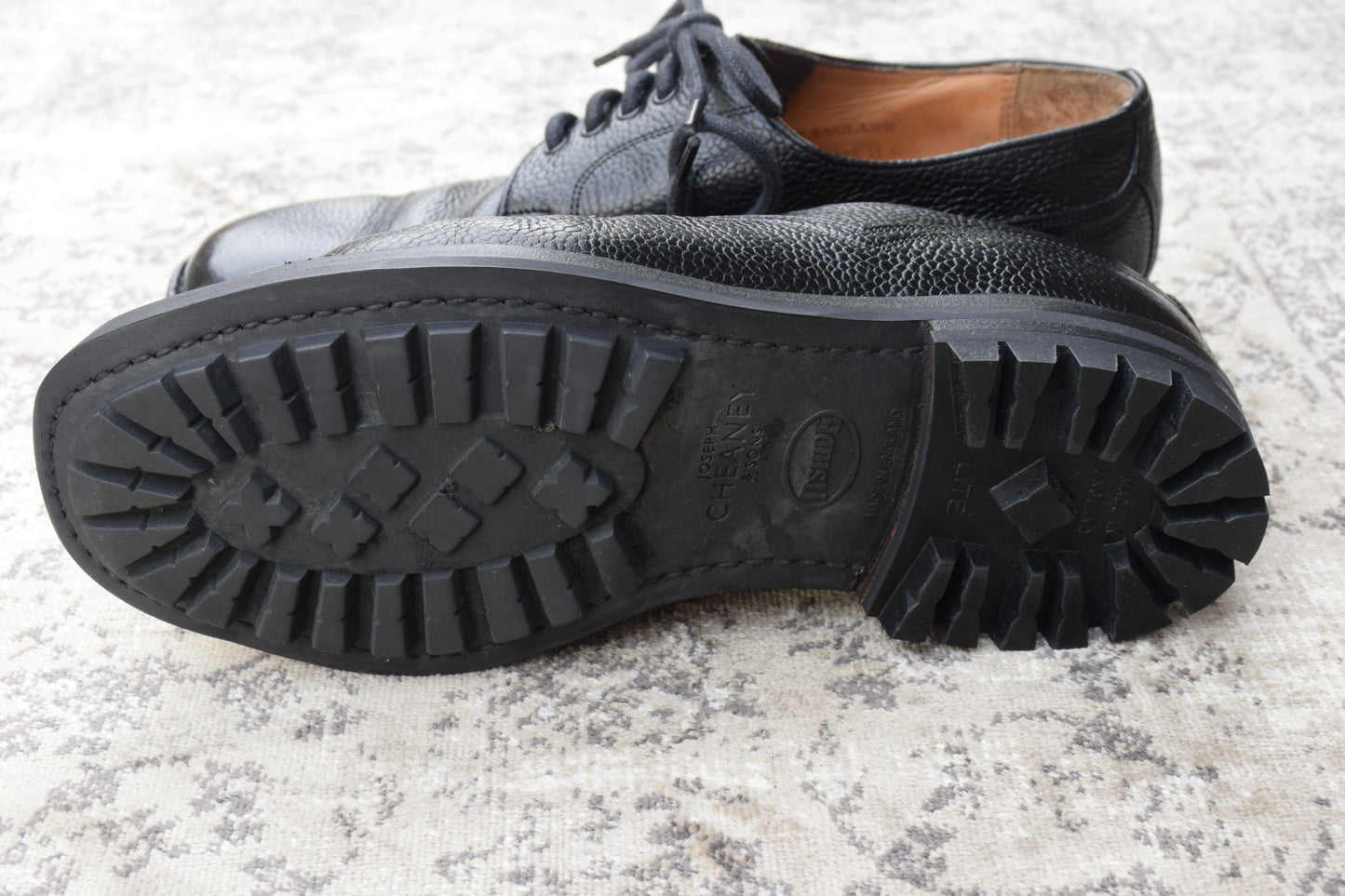 【リフト交換済み】JOSEPH CHEANEY&SONS ジョセフチーニーアンドサンズ KENGON ⅡR ケンゴン 2R ストレート 外羽根 グレインレザー 黒 ブラック UK6.5 / 25.5cm【W3403】