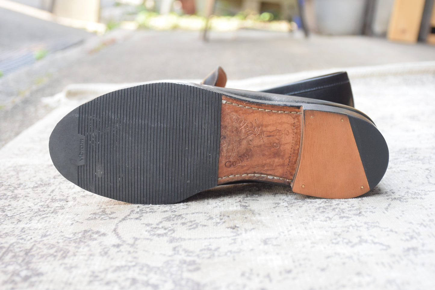 【フレンチシックな本格派】JALAN SRIWIJAYA ジャランスリワヤ 98589 コインローファー 黒 ブラック UK6 / 24.5cm【W3569】