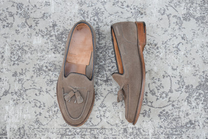 Church's チャーチ FOSBURY フォスバリー タッセルローファー スエード 薄茶 ベージュ系 UK7 / 25.5cm【Ｗ3574】