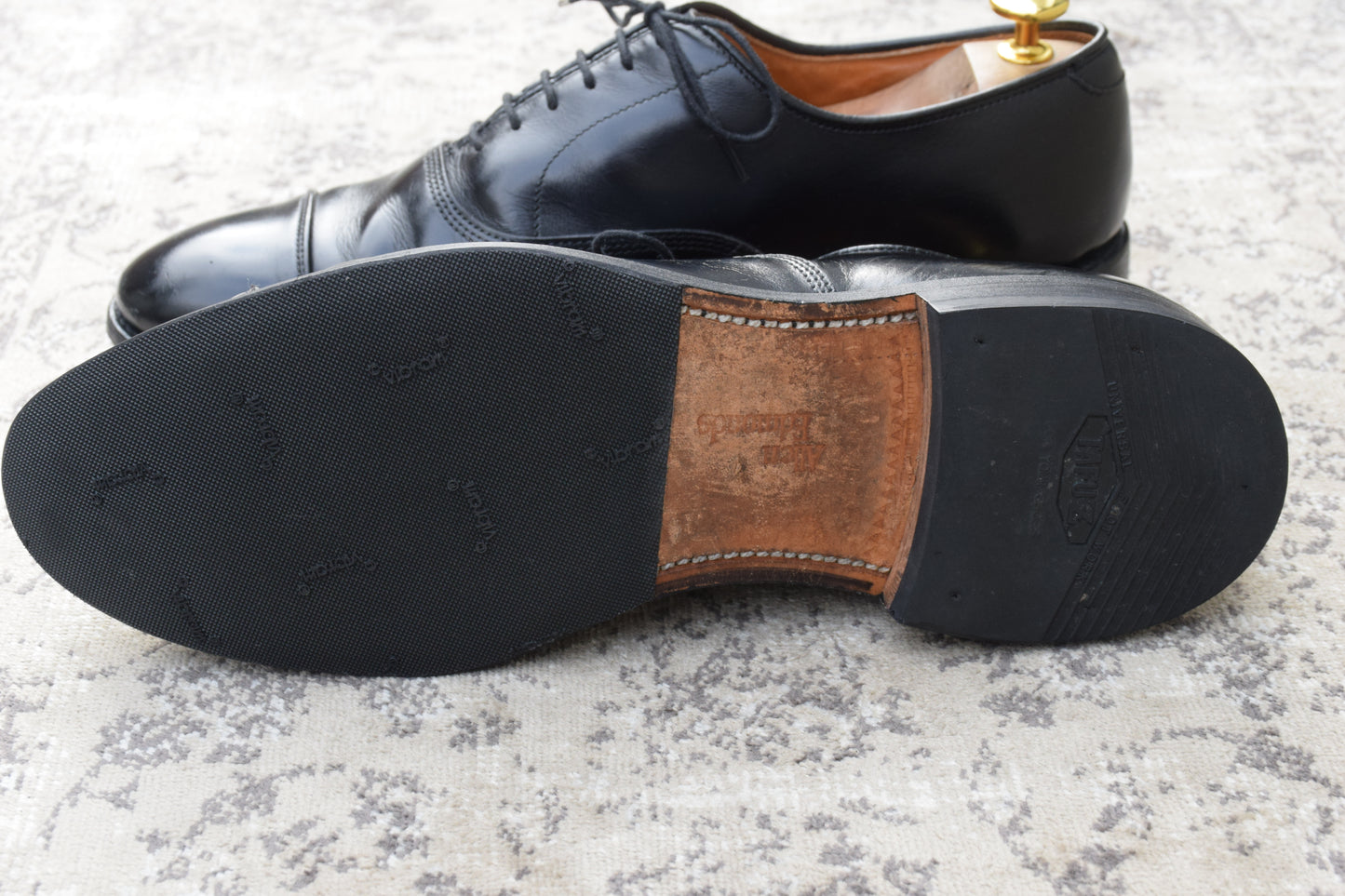 【ハーフラバー装着済み】Allen Edmonds アレンエドモンズ Park Avenue パークアベニュー ストレート 内羽根 6アイレット 黒 ブラック US8.5 / 26.5cm【W3411】