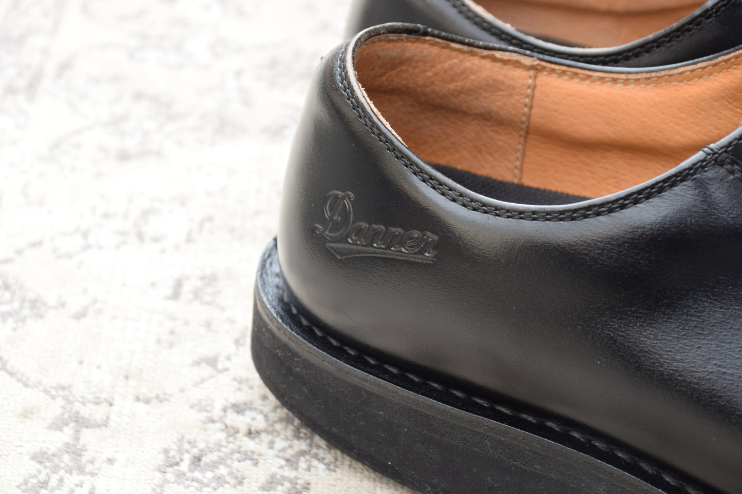 【美品】DANNER ダナー D910110 Postman Shoe ポストマンシューズ プレーン 外羽根 フラットソール 黒 ブラック US9 / 27.0cm【W3415】