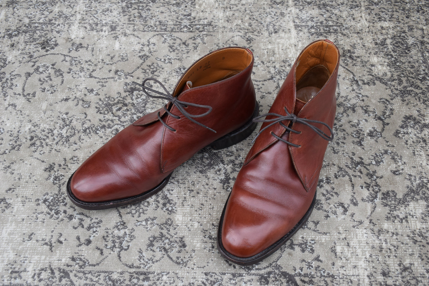 【良品】Johnston&Murphy ジョンストンアンドマーフィー Aristocraft アリストクラフト チャッカブーツ ジョージブーツ 3アイレット 茶 ブラウン US8 / 26cm【W3417】