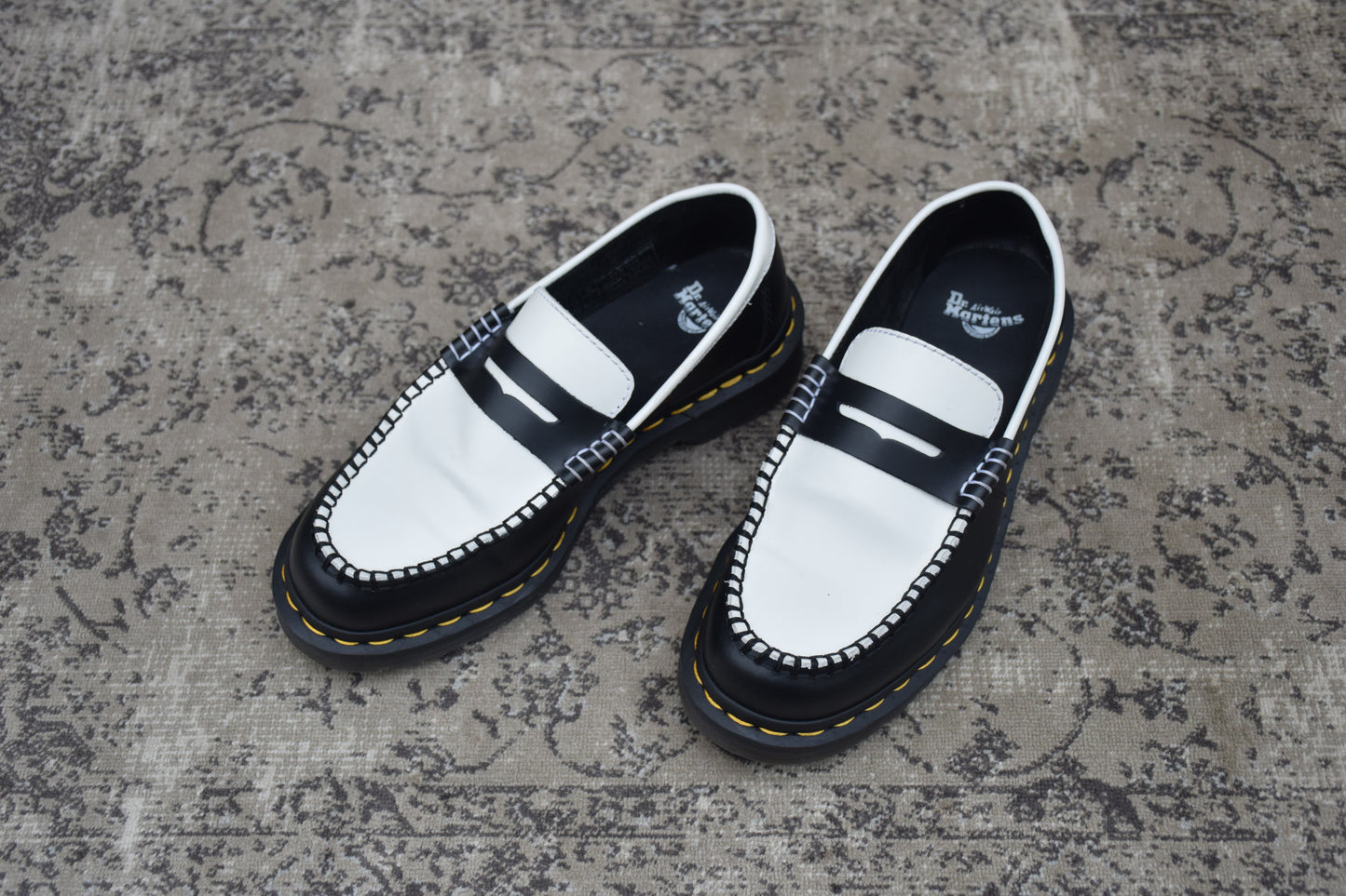 【美品】Dr.Martens ドクターマーチン PENTON ペントン コインローファー バイカラー 黒 白 UK5 / 24.0cm【Ｗ3584】Black White