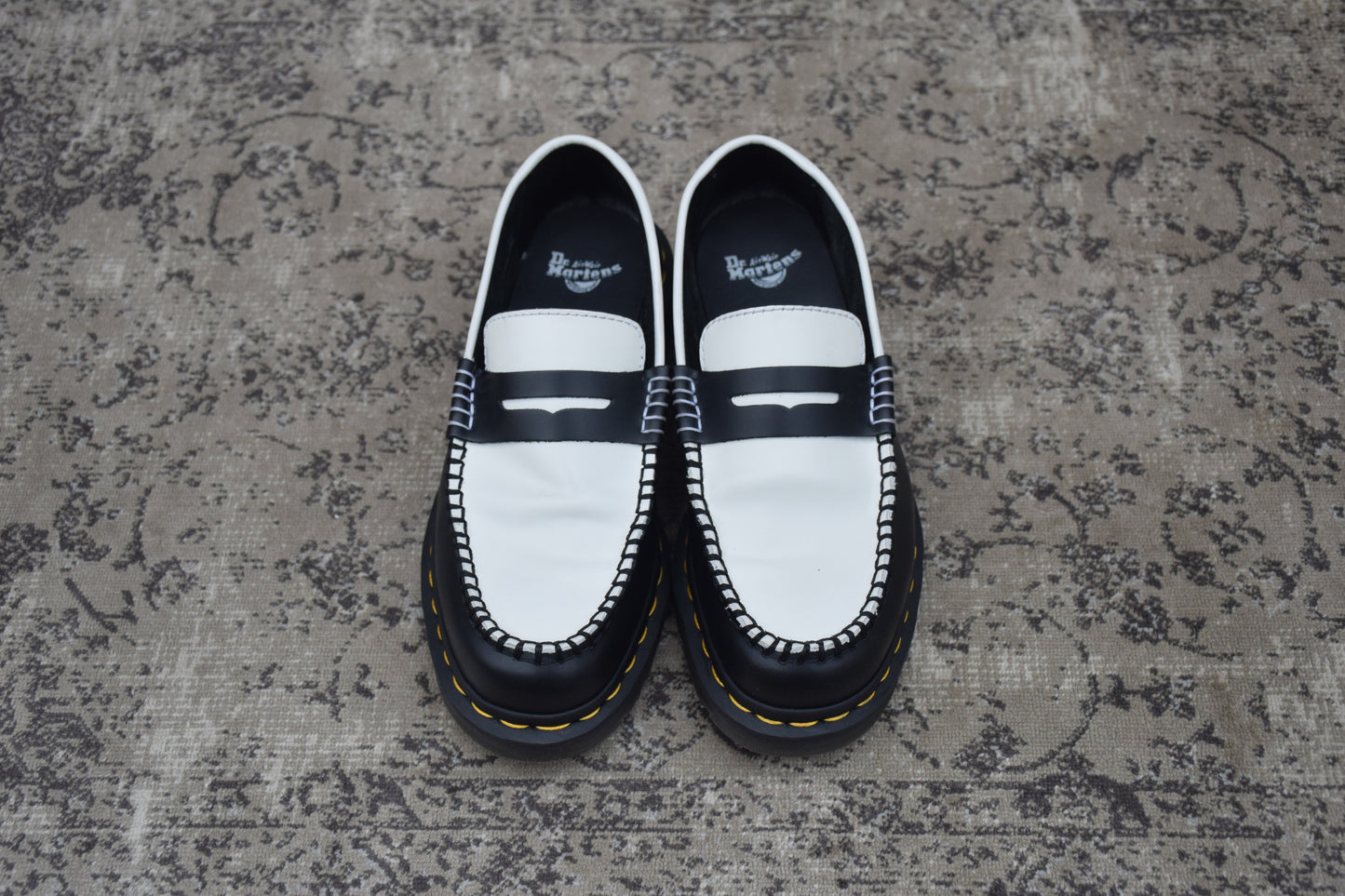 【美品】Dr.Martens ドクターマーチン PENTON ペントン コインローファー バイカラー 黒 白 UK5 / 24.0cm【Ｗ3584】Black White