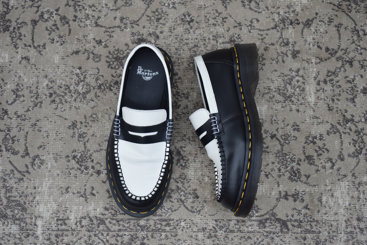 【美品】Dr.Martens ドクターマーチン PENTON ペントン コインローファー バイカラー 黒 白 UK5 / 24.0cm【Ｗ3584】Black White