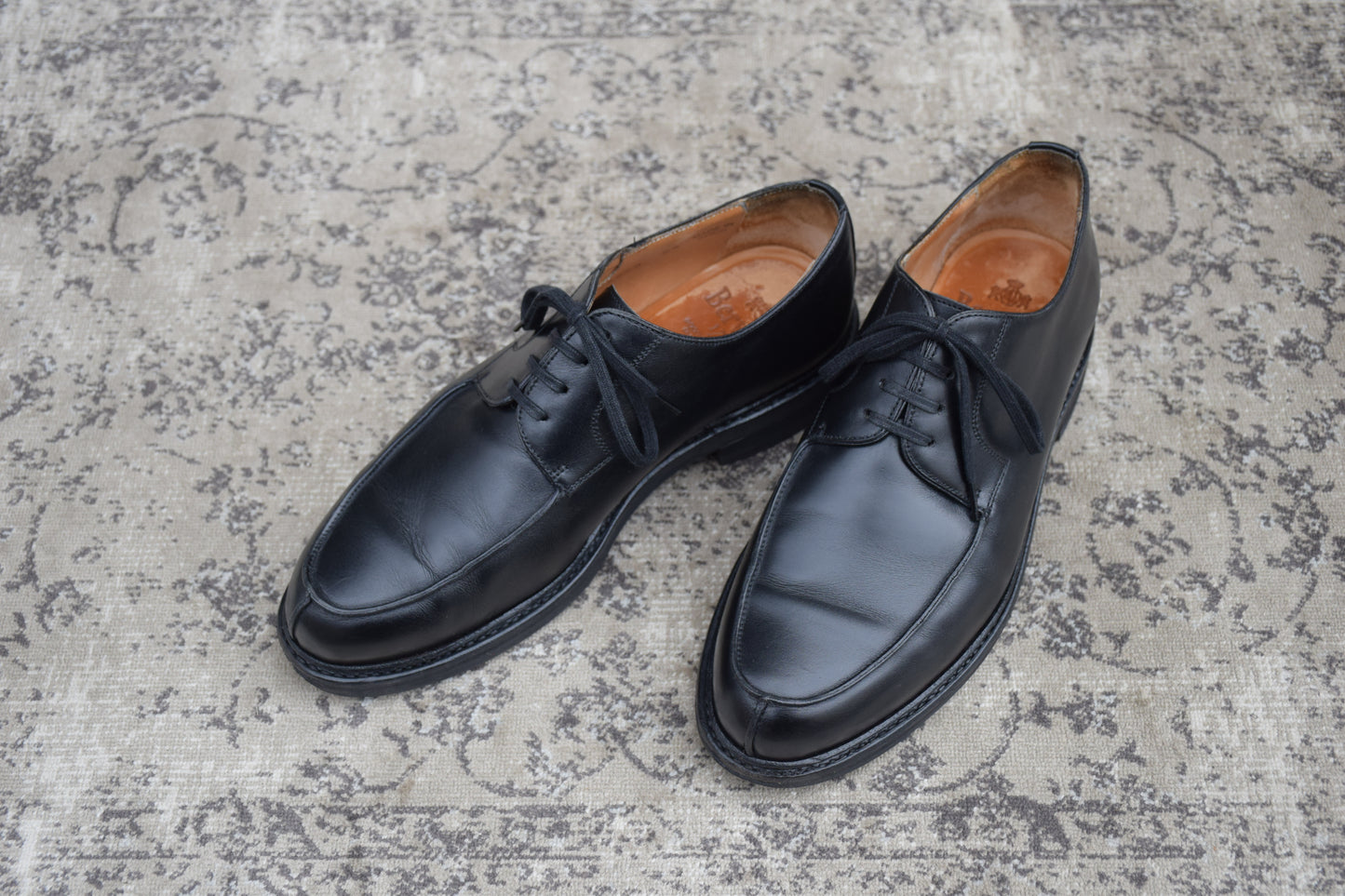 【美品】Berwick1707 バーウィック 2369 Vチップ 外羽根（2369BCVIBK）黒 ブラック UK6.5 / 25.5cm【Ｗ3591】