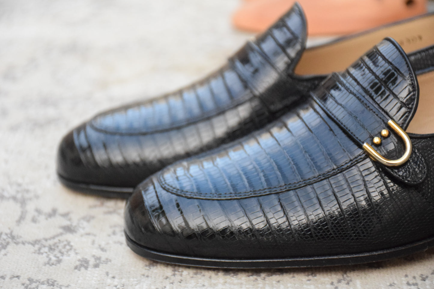 【未使用】TANINO CRISCI タニノクリスチー リザードレザー シングルモンク ローファー 黒 UK7 / 25.5cm【KI0006】