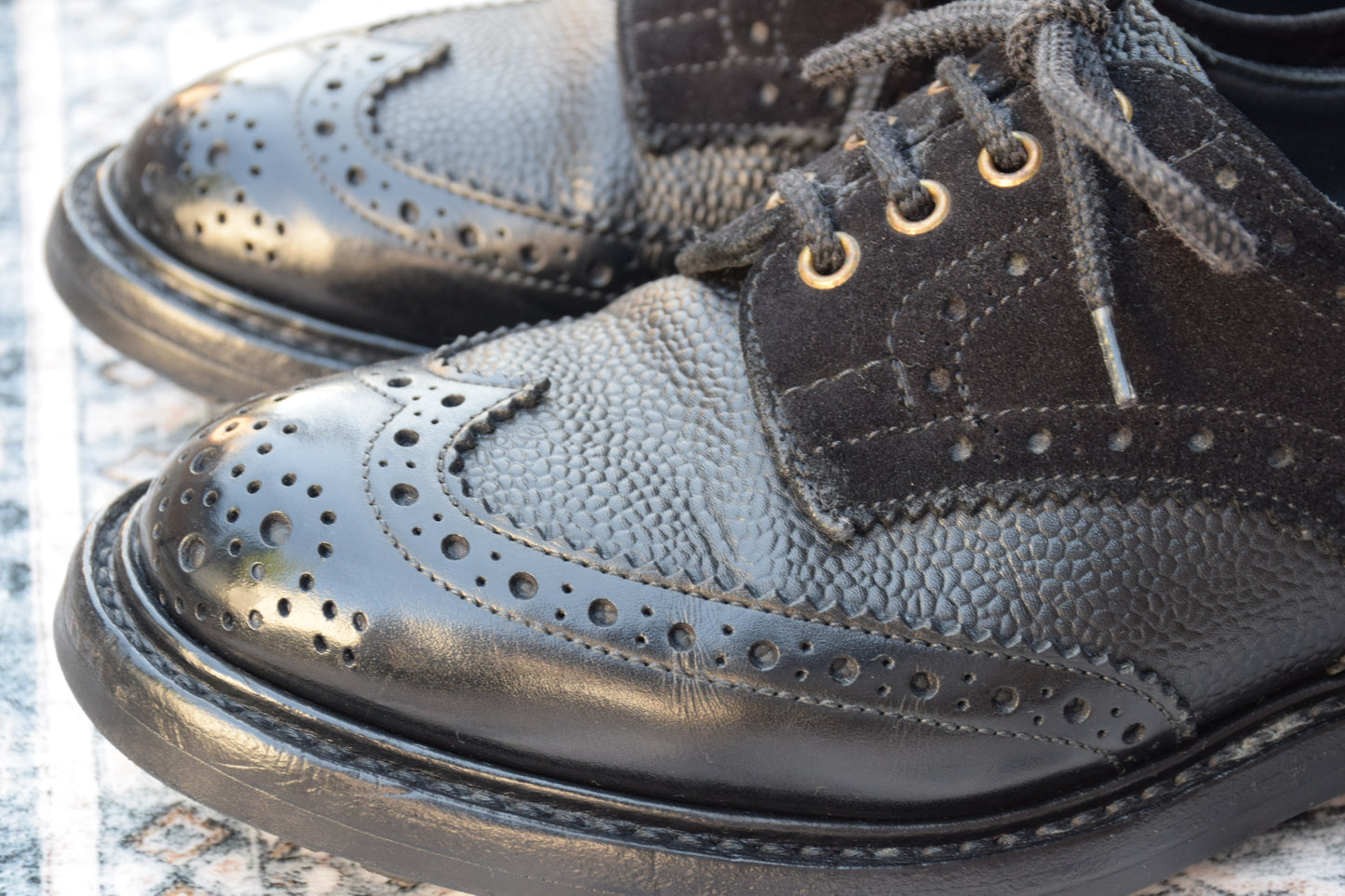 Tricker's トリッカーズ BOURTON バートン ウイング 外羽根 グレインレザー スエード コマンドソール 黒 ブラック BLACK UK6相当 / 24.5cm【W2861】