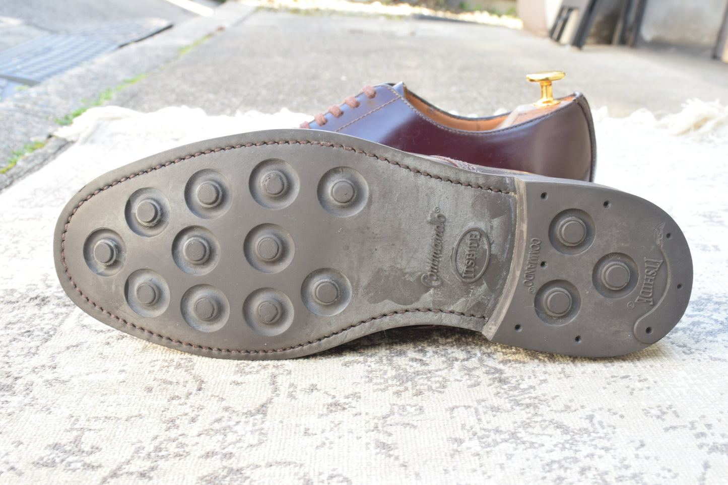 【良品】SANDERS サンダース 1384 OFFICER SHOE オフィサーシューズ プレーン 外羽根 赤茶 バーガンディー UK6 / 25.0cm【W3531】