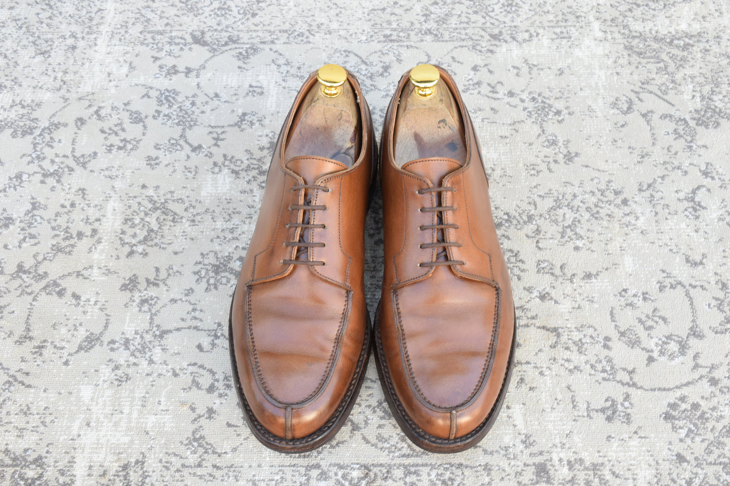 【良品】CROCKETT&JONES クロケットアンドジョーンズ MORETON モールトン Vチップ 外羽根 茶 ブラウン UK8 / 26.5cm【Ｗ3537】