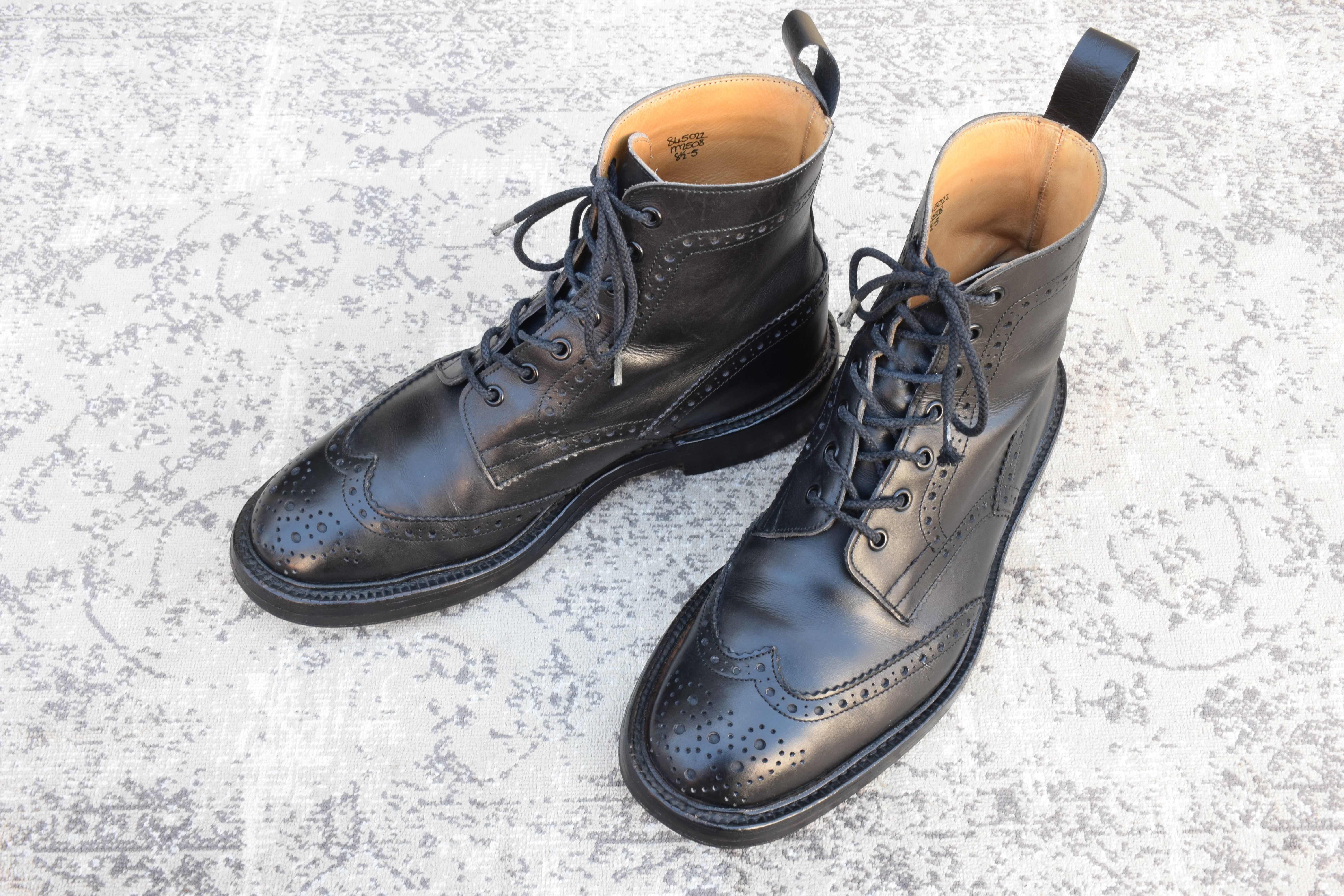 【良品】トリッカーズ　ギリーブーツ　ショート丈　Tricker's　UK9 Tricker's トリッカーズ – 靴屋池田 Kutsuya Ikeda