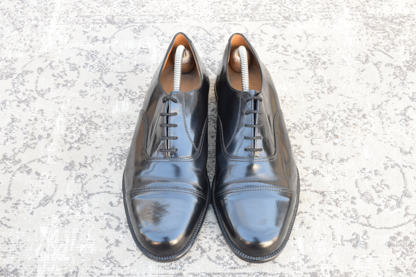 BRITISH MILITARY イギリス軍 OFFICER DRESS SHOES オフィサー ドレスシューズ ストレート 内羽根 ガラスレザー 黒 ブラック UK9 / 27.5cm相当【W3491-UK9】