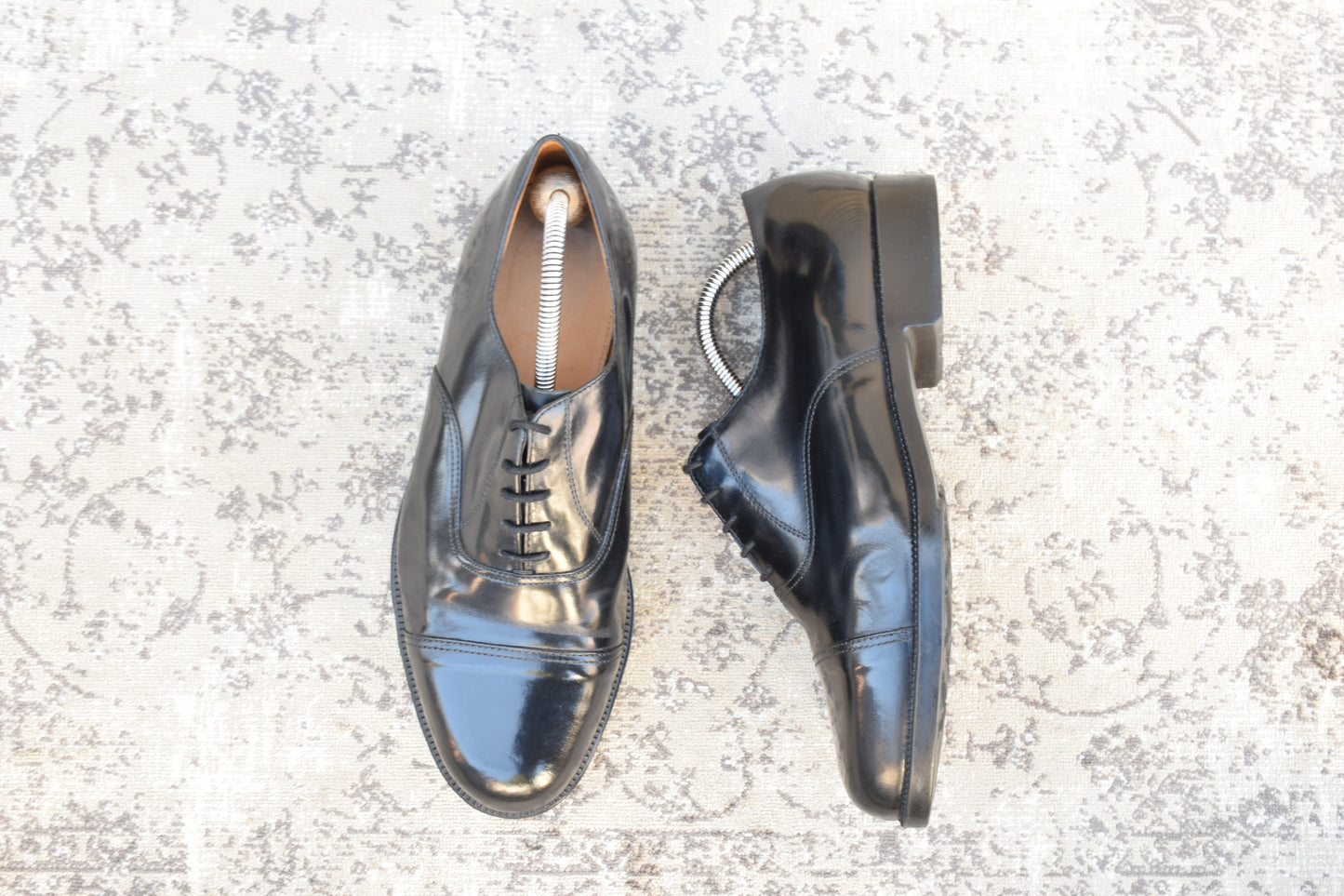 BRITISH MILITARY イギリス軍 OFFICER DRESS SHOES オフィサー ドレスシューズ ストレート 内羽根 ガラスレザー 黒 ブラック UK9 / 27.5cm相当【W3491-UK9】