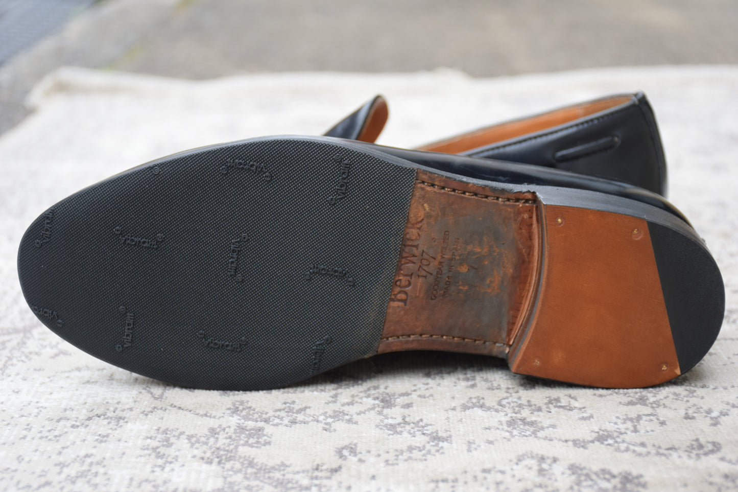 Berwick 1707 バーウィック 8491 タッセルローファー ポリッシュドカーフ 黒 ブラック UK7 / 26.0cm【W3551】