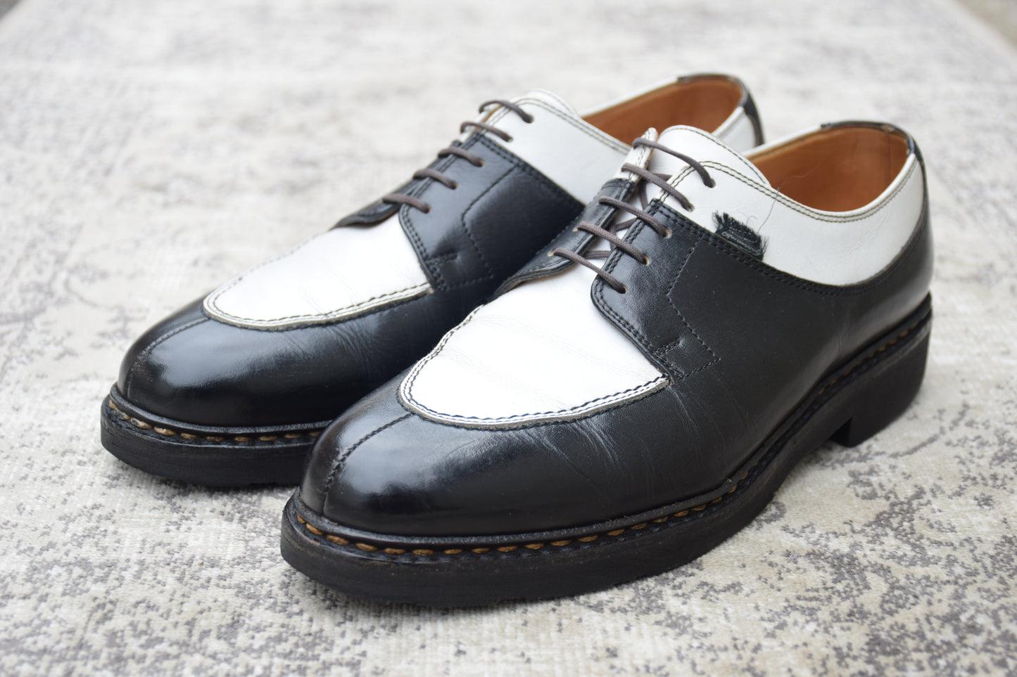 Paraboot パラブーツ AVIGNON アヴィニョン Uチップ 外羽根 コンビカラー 黒 白 ブラック ホワイト UK7 / 25.5cm【W3552】