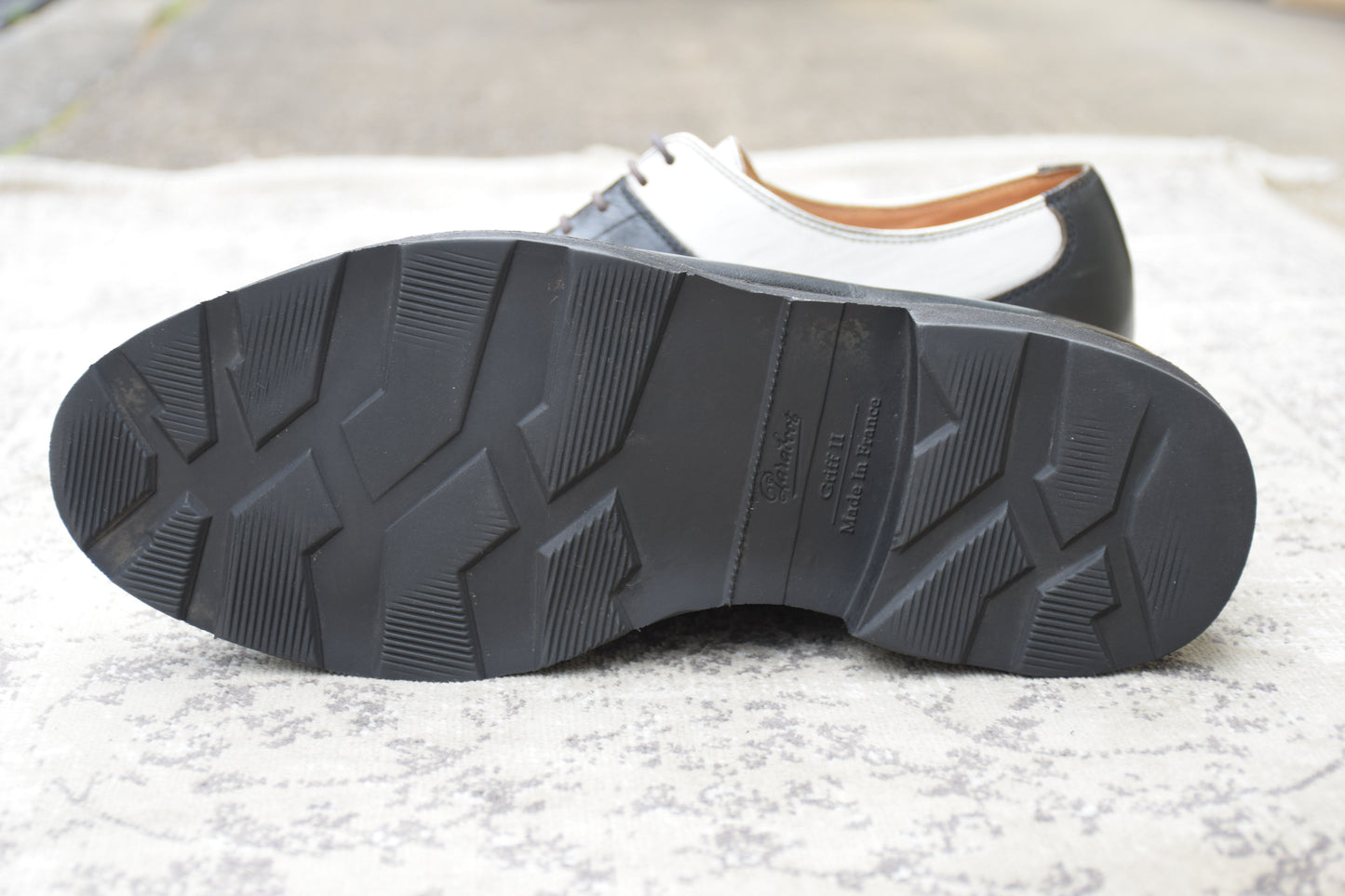 Paraboot パラブーツ AVIGNON アヴィニョン Uチップ 外羽根 コンビカラー 黒 白 ブラック ホワイト UK7 / 25.5cm【W3552】