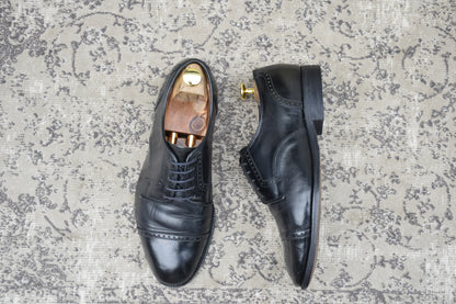 【73ラスト】Church's チャーチ 4都市 Punched Cap Toe パンチドキャップトゥ 外羽根 黒 ブラック UK7.0 / 25.5cm【W3553】