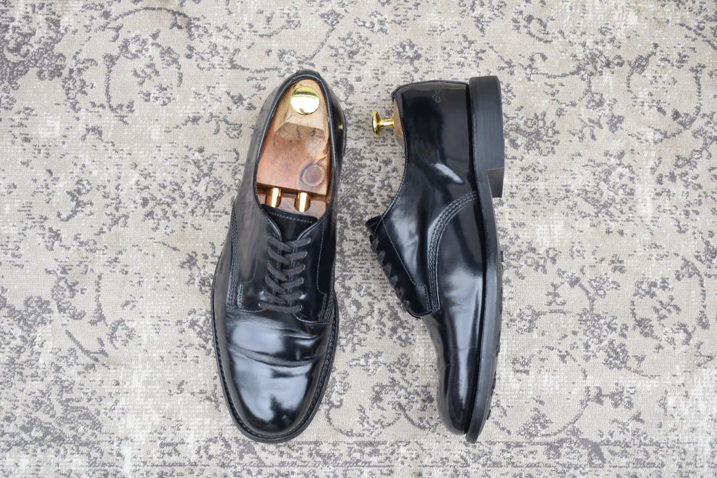 SANDERS サンダース 1384 Officer Shoe オフィサーシューズ プレーン 外羽根 ポリッシュドカーフ 黒 ブラック UK7.5 / 26.5cm【W3555】