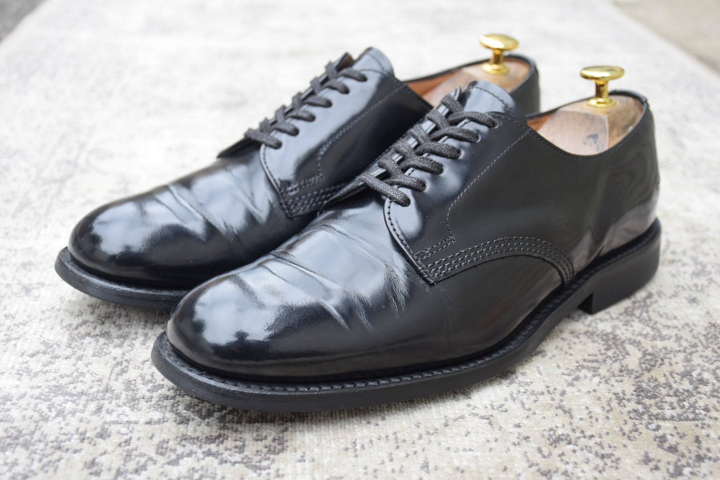 SANDERS サンダース 1384 Officer Shoe オフィサーシューズ プレーン 外羽根 ポリッシュドカーフ 黒 ブラック UK7.5 / 26.5cm【W3555】