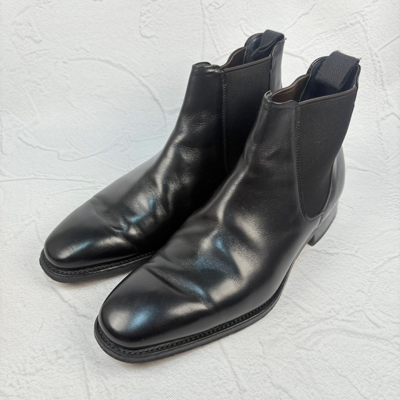 【美品】CHEANEY チーニー シップス別注 サイドゴア セミスクエア 黒 ブラック 6.5 英国製 ［W3236］