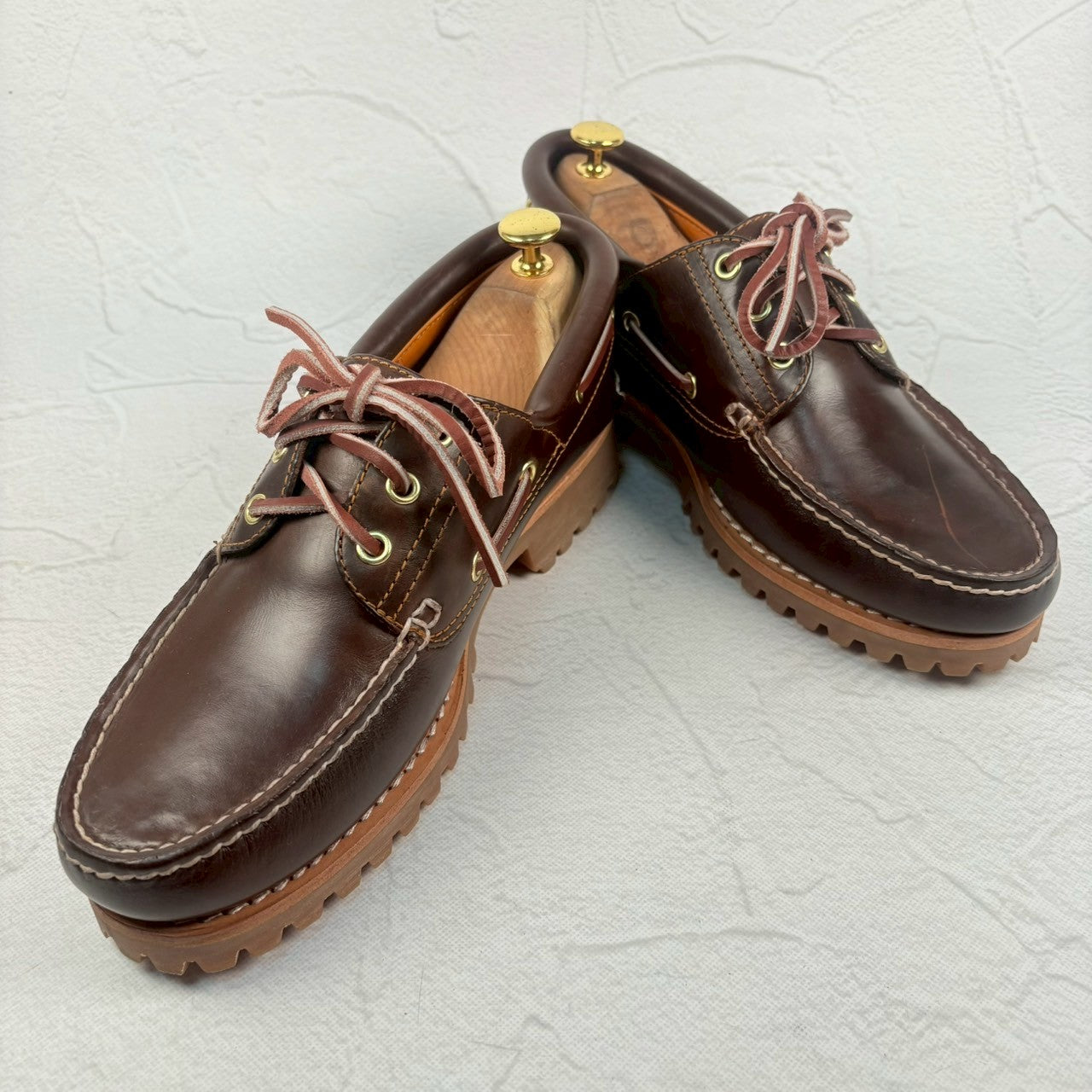 【美品】Timberland ティンバーランド 3-Eye Classic Lag スリーアイ クラシックラグ デッキシューズ 茶 ブラウン 26 米国［W3233］