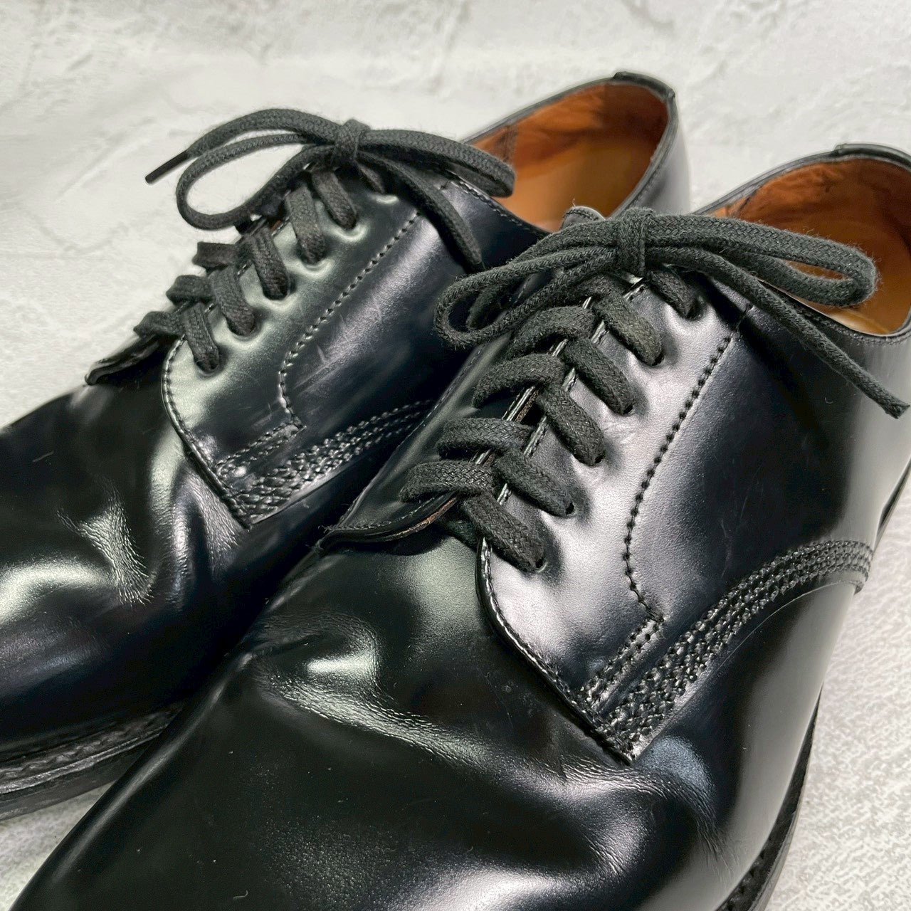 良品】SANDERS サンダース 1384B Officer Shoe オフィサーシューズ プレーン 外羽根 サービス ポリッシュドカーフ ダイナイトソール 黒 ブラック UK7 / 26.0〜26.5 cm【W3414】