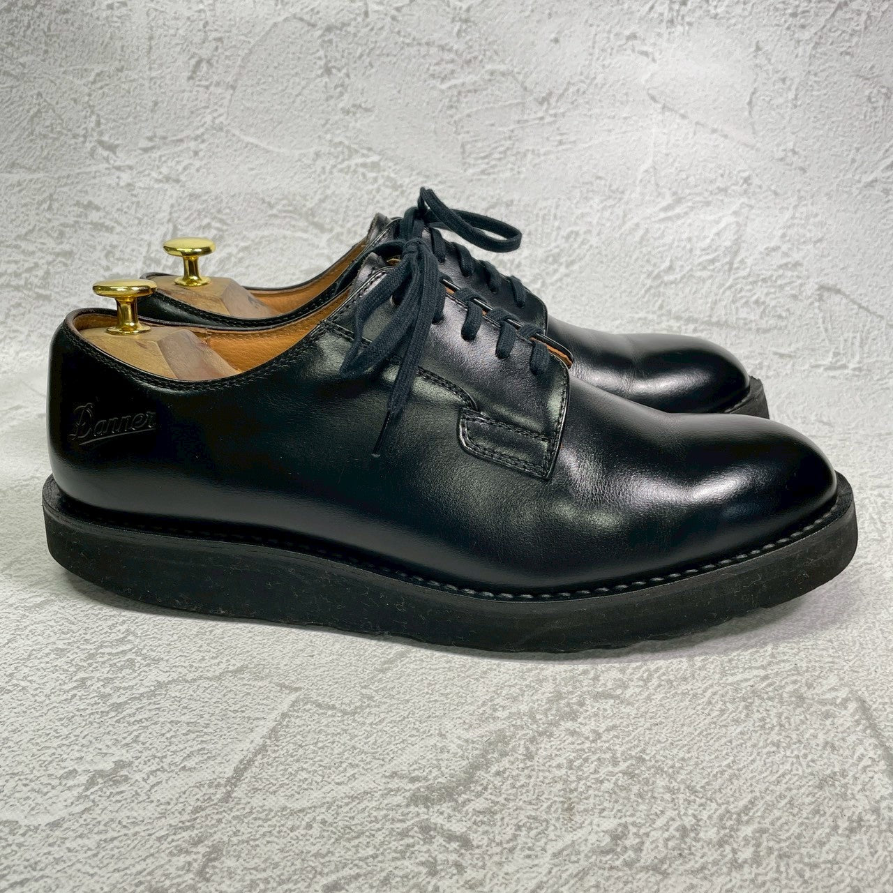 【美品】DANNER ダナー D910110 Postman Shoe ポストマンシューズ プレーン 外羽根 フラットソール 黒 ブラック US9 / 27.0cm【W3415】