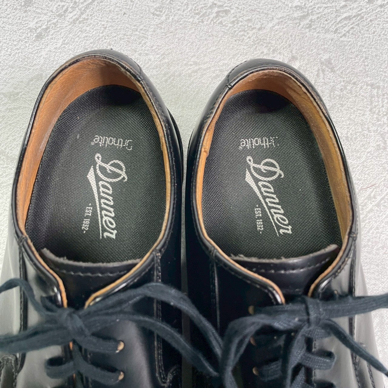 【美品】DANNER ダナー D910110 Postman Shoe ポストマンシューズ プレーン 外羽根 フラットソール 黒 ブラック US9 / 27.0cm【W3415】