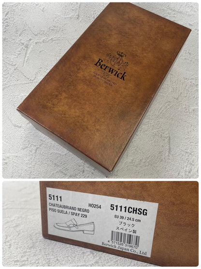 Excellent condition Berwick 5111 CHSG double monk loafers in black, size 39 (EU) / 24.5cm (W3429).