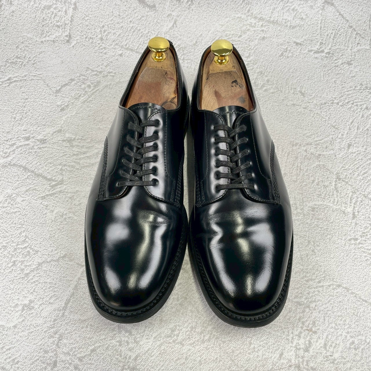Excellent condition SANDERS 1384 Officer Shoes, plain with an open lacing and Dainite sole, black, UK size 7.5 (26.5-27.0cm) [W3456]