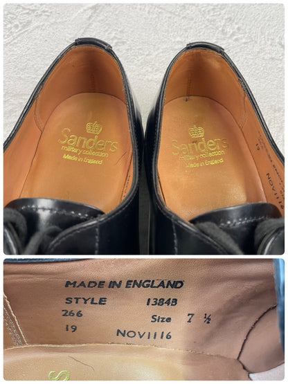 Excellent condition SANDERS 1384 Officer Shoes, plain with an open lacing and Dainite sole, black, UK size 7.5 (26.5-27.0cm) [W3456]