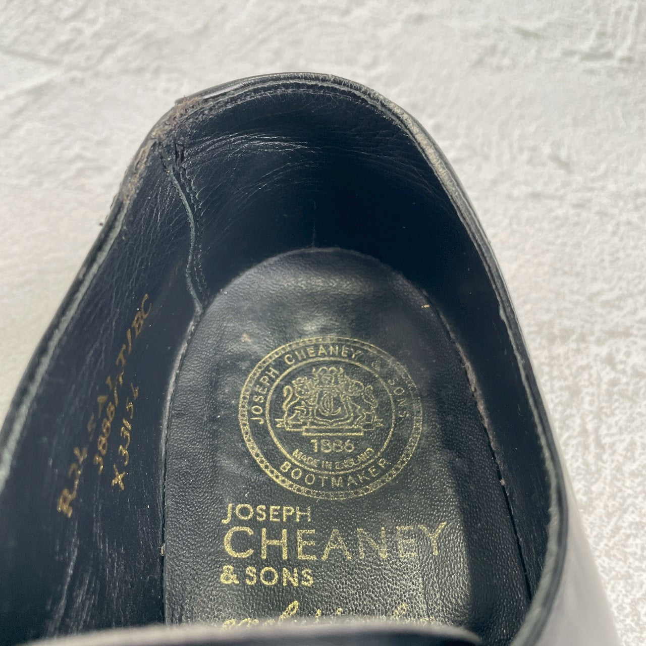 JOSEPH CHEANEY &amp; SONS Joseph Cheaney EDIFICE Exclusive Plain Wingtip Boots with 3 Eyelets, Lap Stitching, Hidden Channel, Black, UK 6.5 / 25cm [W3464]