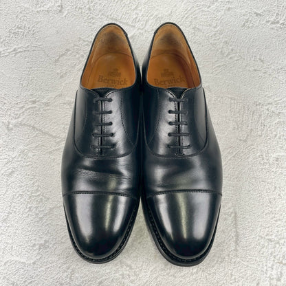 【極美品】Berwick 1707 バーウィック 5224 ストレートチップ 内羽根 ヴィブラムガムライトソール 黒 ブラック UK6.5 / 25.5cm【W3475】