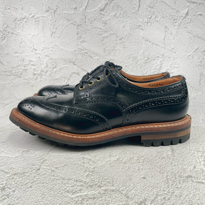 【極美品】Tricker's トリッカーズ M7252 BOURTON バートン ウィングチップ カントリーシューズ 黒 ブラック UK9 / 27.5cm【W3477】