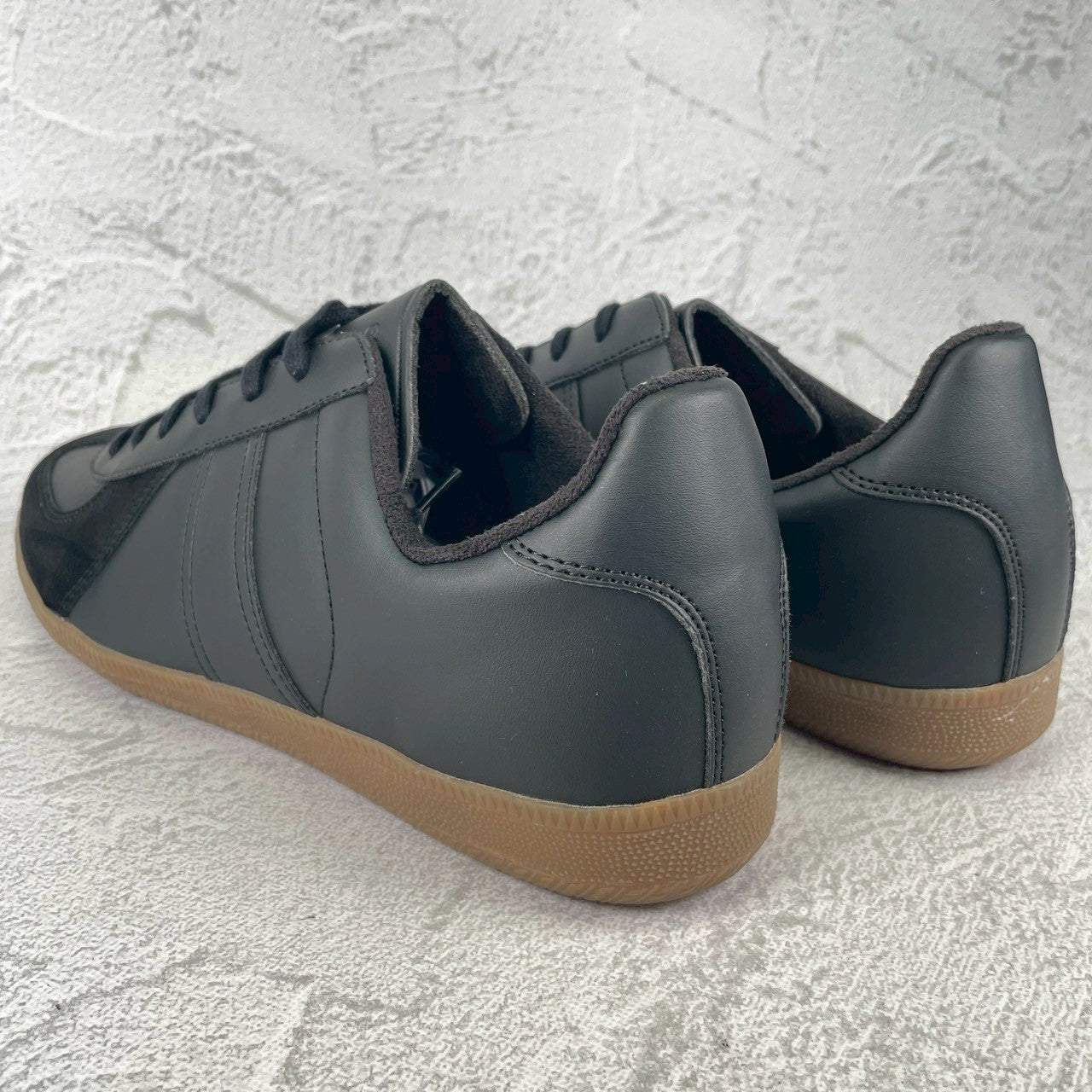 【新品】GERMAN TRAINER ジャーマントレーナー ドイツ軍タイプ BW TYPE TRAINING SHOES ドイツBWタイプ トレーニングシューズ 黒 ブラック 27cm【W3496】