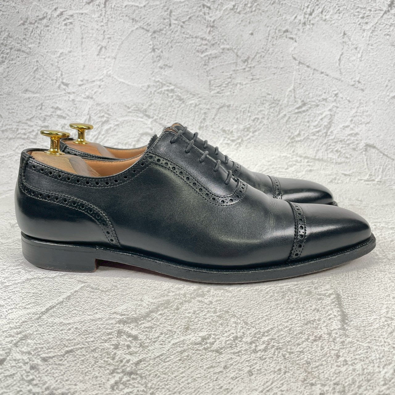 【美品】CROCKETT&JONES クロケットアンドジョーンズ WESTBOURNE ウェストボーン パンチドキャップ 内羽根 黒 ブラックUK5.5 / 24.0cm【W3505】