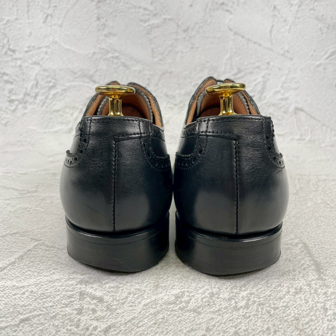 【美品】CROCKETT&JONES クロケットアンドジョーンズ WESTBOURNE ウェストボーン パンチドキャップ 内羽根 黒 ブラックUK5.5 / 24.0cm【W3505】
