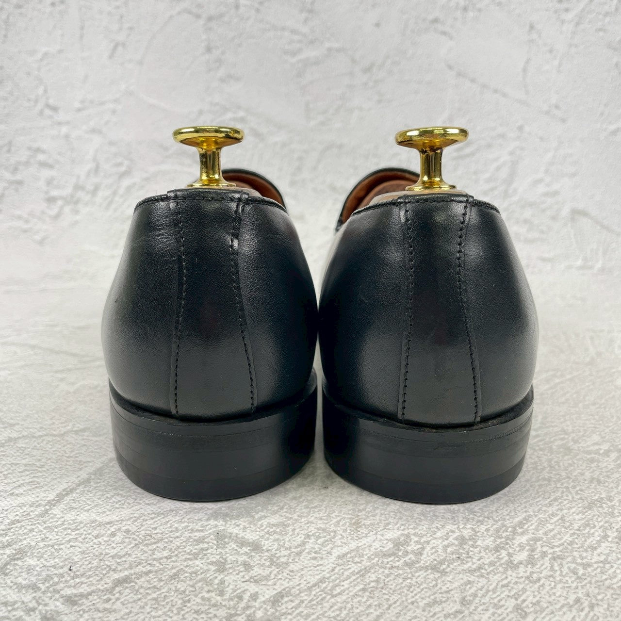 【良品】SANDERS サンダース 9756BW Slip-on Shoes スリッポン ローファー メダリオン ブローグ 黒 ブラック UK7 / 25.5cm【Ｗ3503】