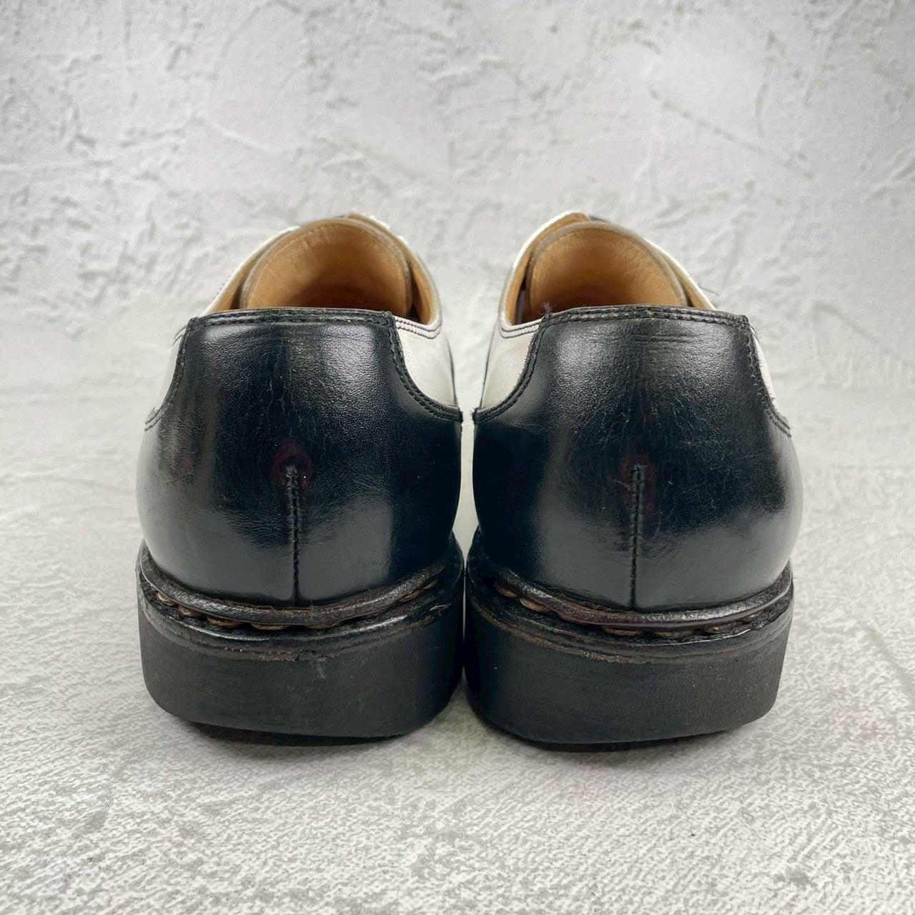 Paraboot パラブーツ AVIGNON アヴィニョン Uチップ 外羽根 コンビカラー 黒 白 ブラック ホワイト UK7 / 25.5cm【W3552】
