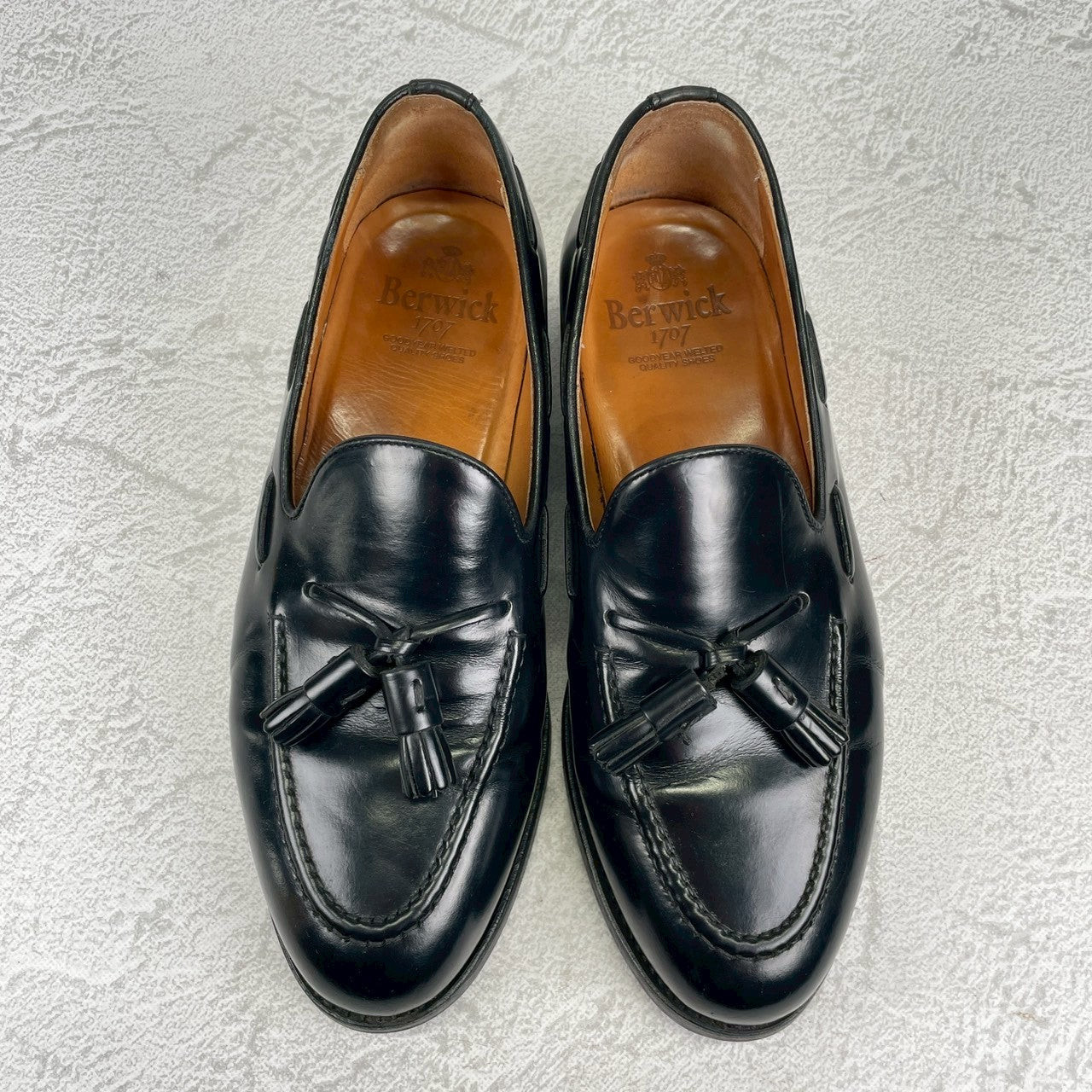 Berwick 1707 バーウィック 8491 タッセルローファー ポリッシュドカーフ 黒 ブラック UK7 / 26.0cm【W3551】