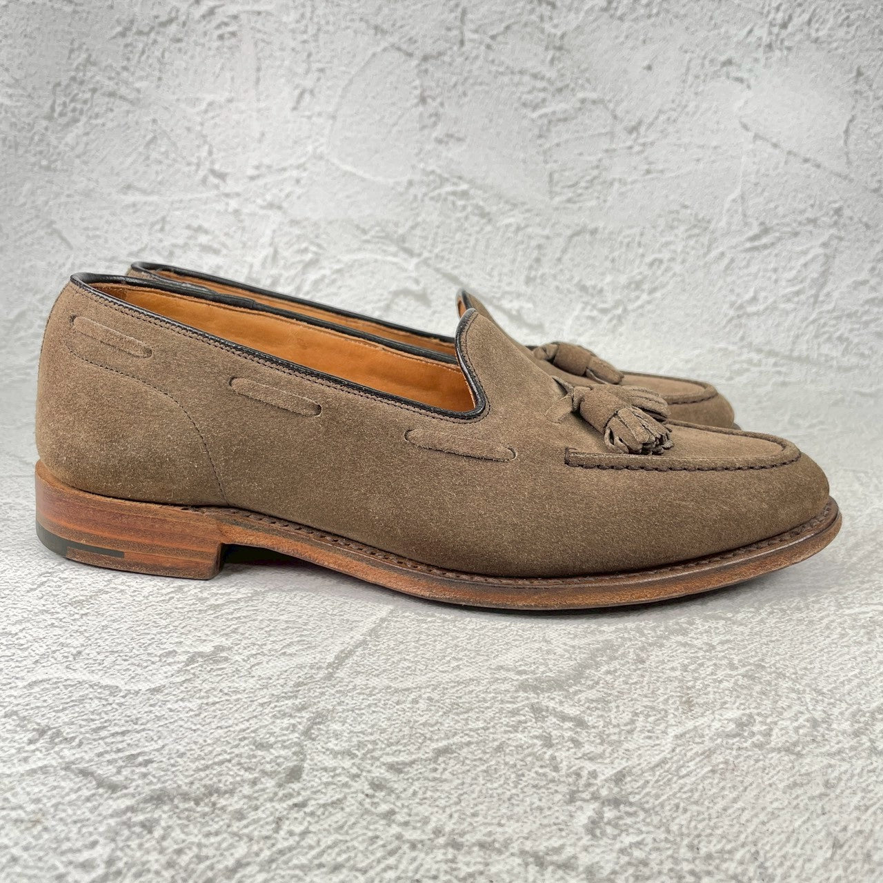 Church's チャーチ FOSBURY フォスバリー タッセルローファー スエード 薄茶 ベージュ系 UK7 / 25.5cm【Ｗ3574】